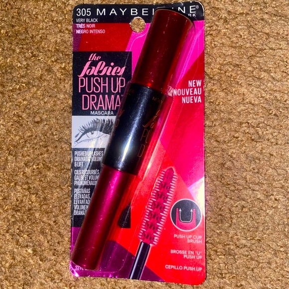 Maybelline Other - Very black Maybelline mascara